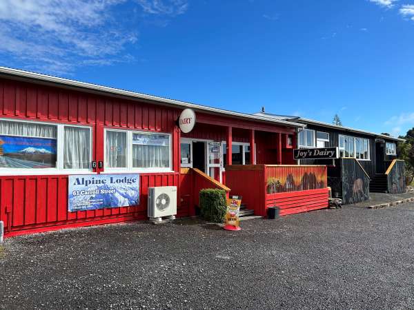 National Park Villages | National Park Alpine Lodge